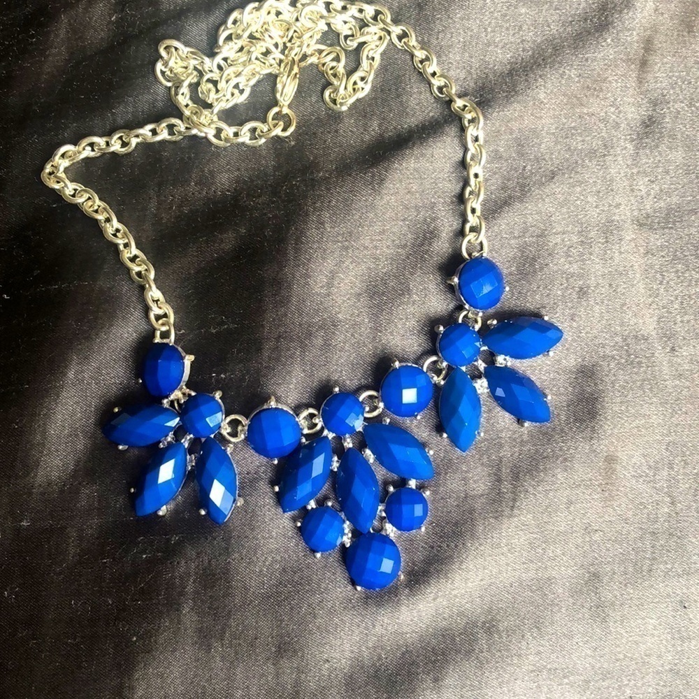 Statement Necklace Silver tone Blue Faceted Rhinestone Costume Jewelry 16-18"